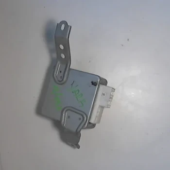 ENGINE CONTROL UNIT Toyota Yaris 2005 1.3