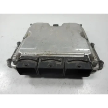 ENGINE CONTROL UNIT Renault VELSATIS  2.2 DCI 8200211726