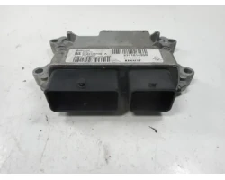RAČUNALNIK MOTORJA Dacia Sandero 2012 1.6 STEPWAY 237101430R