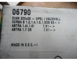 BOBEN ZADAJ DESNO Opel Corsa 1995 1.2 06790