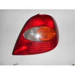 TAIL LIGHT RIGHT Toyota Avensis 2001  