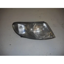SMEROKAZ DESNI Saab 900 1995 2.0