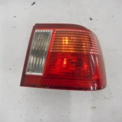 STOP LUČ DESNA Seat Ibiza 2000 1.4 STOP LUČ DESNA Seat Ibiza 2000 1.4