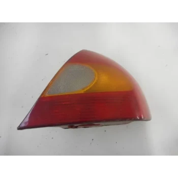 FARO POSTERIORE DESTRO Ford Mondeo 1998 2.0