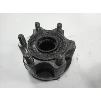 WHEEL HUB COMPLETE FRONT RIGHT Ssangyong Musso 1999 2.9 TD