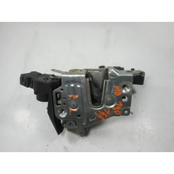 DOOR LOCK FRONT LEFT Mercedes-Benz C-Klasse 1995 180 ELEGANCE