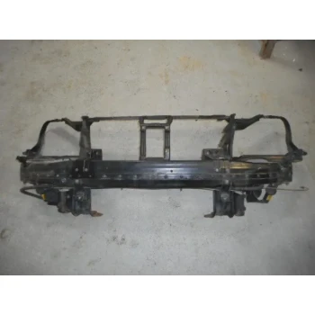 RIVESTIMENTO ANTERIORE Mercedes-Benz C-Klasse 1995 180