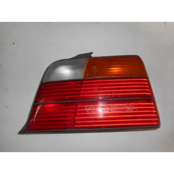 TAIL LIGHT RIGHT BMW 3 1992 318 E36