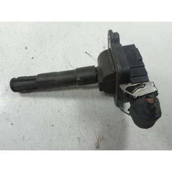 BOBINA DI ACCENSIONE Volkswagen Passat 1999 VARIANT 1.8 T 058905105
