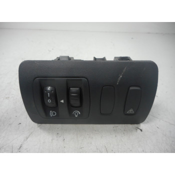 SWITCH OTHER Renault CLIO III 2009 1.2 16V 8200407756