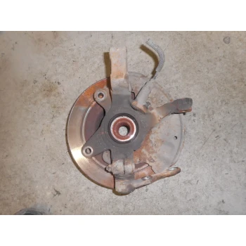 WHEEL HUB COMPLETE FRONT RIGHT Kia Carens 2004 2.0 CRDI