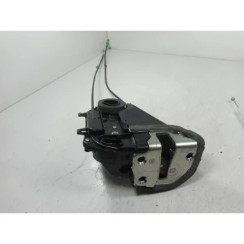 CHIUSURA SERRATURA PORTA POSTERIORE DESTRA Toyota Yaris 2008 1.3 690500D060