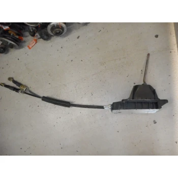 ROČICA MENJALNIKA Renault MODUS 2007 1.4 16V 8200755868
