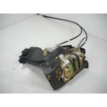 DOOR LOCK FRONT RIGHT Mazda Mazda6 2003 2.0 CDH KARAVAN
