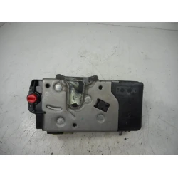 ZAKLEP ZADAJ DESNA Opel Vectra 2003 2.2 ZAKLEP ZADAJ DESNA Opel Vectra 2003 2.2