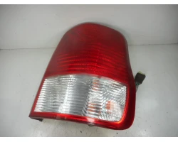 TAIL LIGHT RIGHT Kia Carnival 2002 2.9