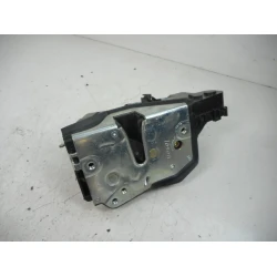 ZAKLEP SPREDAJ DESNA BMW 3 2000 320 I ZAKLEP SPREDAJ DESNA BMW 3 2000 320 I