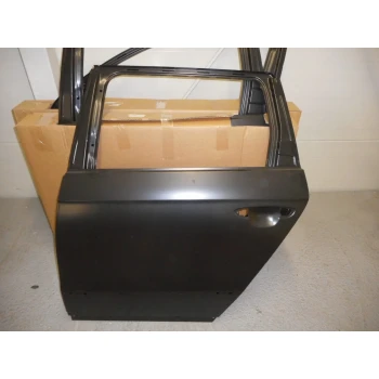 GOLA VRATA ZADAJ LEVA Volkswagen Passat 2008  3C9833055D