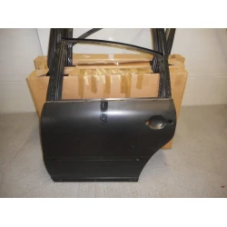 GOLA VRATA ZADAJ LEVA Volkswagen Passat 2002 1.6 3B5833051AB