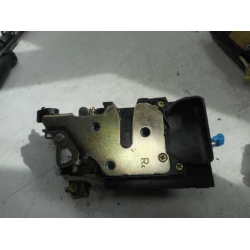 CHIUSURA SERRATURA PORTA POSTERIORE DESTRA Chevrolet Lacetti 2005 1.6 16V