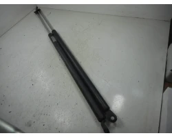 BOOT STRUT Honda H-RV 2001 1.6 I 4WD
