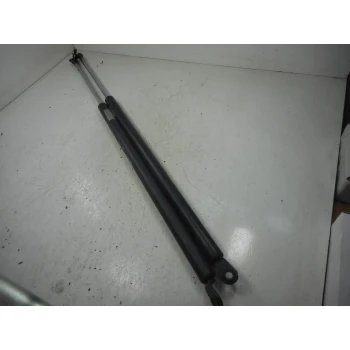 BOOT STRUT Honda H-RV 2001 1.6 I 4WD