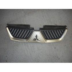 OKRASNA MASKA Mitsubishi Outlander 2008 2.0 DID 4WD 7450A037YA