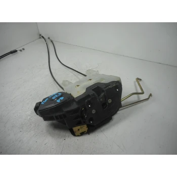 DOOR LOCK FRONT RIGHT Hyundai Tucson 2005 2.0 4X4 813202E010