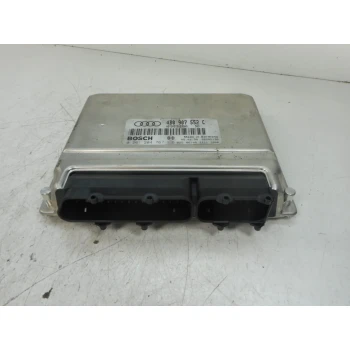 RAČUNALNIK MOTORJA Audi A6, S6 1998 2.4 4b0907552c