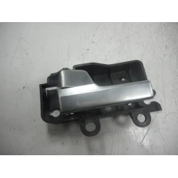 KLJUKA NOTRANJA  ZADAJ LEVA Ford Focus C-Max 2005 1.8 TDCI