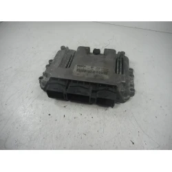 CENTRALINA INIEZIONE MOTORE Renault SCENIC 2004 1.9 DCI 0281011776