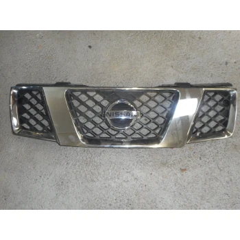 OKRASNA MASKA Nissan Navara 2008 2.5 DCI 4X4 F31004X0MA