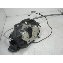 ZAKLEP  ZADAJ LEVA BMW 1 2007 118D 51227202147
