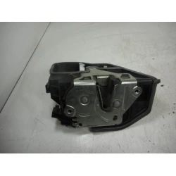 ZAKLEP  ZADAJ DESNA BMW 1 2005 120D