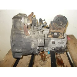 MENJALNIK Nissan Almera 2001 TINO 1.8