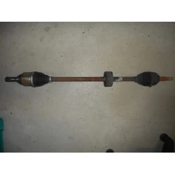 SEMIALBERO SEMIASSE ANTERIORE DESTRO Dacia Sandero 2013 0,9 TCE