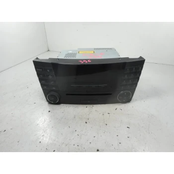 RADIO Mercedes-Benz E-Klasse 2008 220D A2118702889