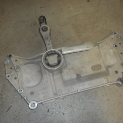 MOST SPREDAJ Seat Altea 2005 1.9 ENOPROSTOREC MOST SPREDAJ Seat Altea 2005 1.9 ENOPROSTOREC