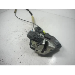 CHIUSURA SERRATURA PORTA POSTERIORE DESTRA Toyota Avensis 2007 2.2 DID SW 6905002102