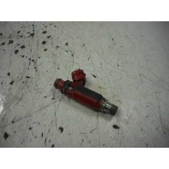 INIETTORI BENZINA / DIESEL Suzuki JIMNY 1999 1.3 1571052G00
