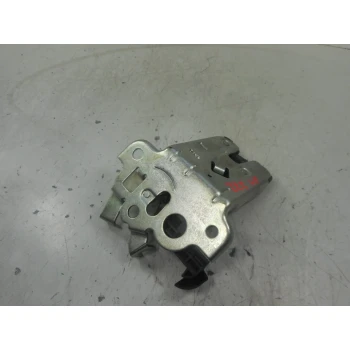 CHIUSURA SERRATURA COFANO Audi A1 2010 1.4 TSI 90kw 8K9827505A