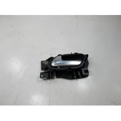 KLJUKA NOTRANJA  ZADAJ LEVA Citroën C3 2014 PICASSO 1.6HDI 96834461VV