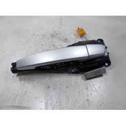 KLJUKA ZUNAJ  ZADAJ DESNA Opel Astra 2012 SW 1.7 DTI 16V 138616 138174