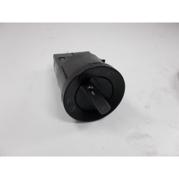 STIKALO LUČI Škoda Fabia 2011 1.2 TSI AUT. 1U0941531D