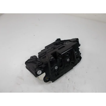 DOOR LOCK REAR LEFT Škoda Fabia 2011 1.2 TSI AUT. 5N0839015D
