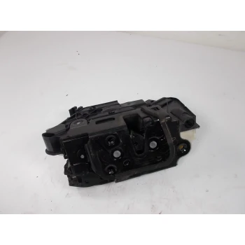 CHIUSURA SERRATURA PORTA ANTERIORE DESTRA Škoda Fabia 2011 1.2 TSI AUT. 5N1837016C