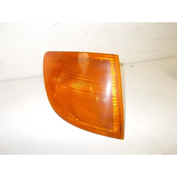 INDICATOR RIGHT Mercedes-Benz Vito / Viano 1999 112 CDI