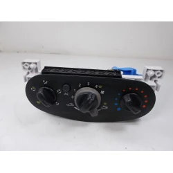 HEATER CLIMATE CONTROL PANEL Dacia Sandero 2012 1.2 16V HEATER CLIMATE CONTROL PANEL Dacia Sandero 2012 1.2 16V