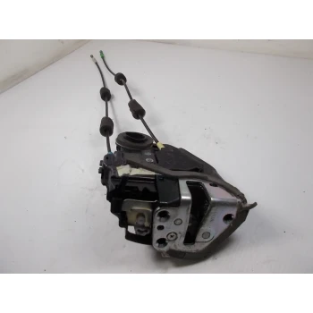 CHIUSURA SERRATURA PORTA POSTERIORE DESTRA Toyota RAV4 2008 2.2D4D 6905042021