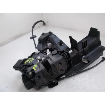 CHIUSURA SERRATURA PORTA ANTERIORE DESTRA Ford Focus 2006 1.6 SW plin